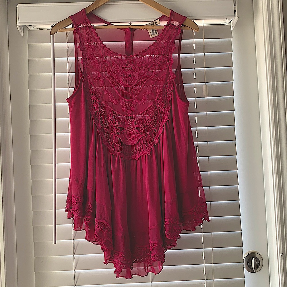 Boho magenta tank blouse with knit details Size S